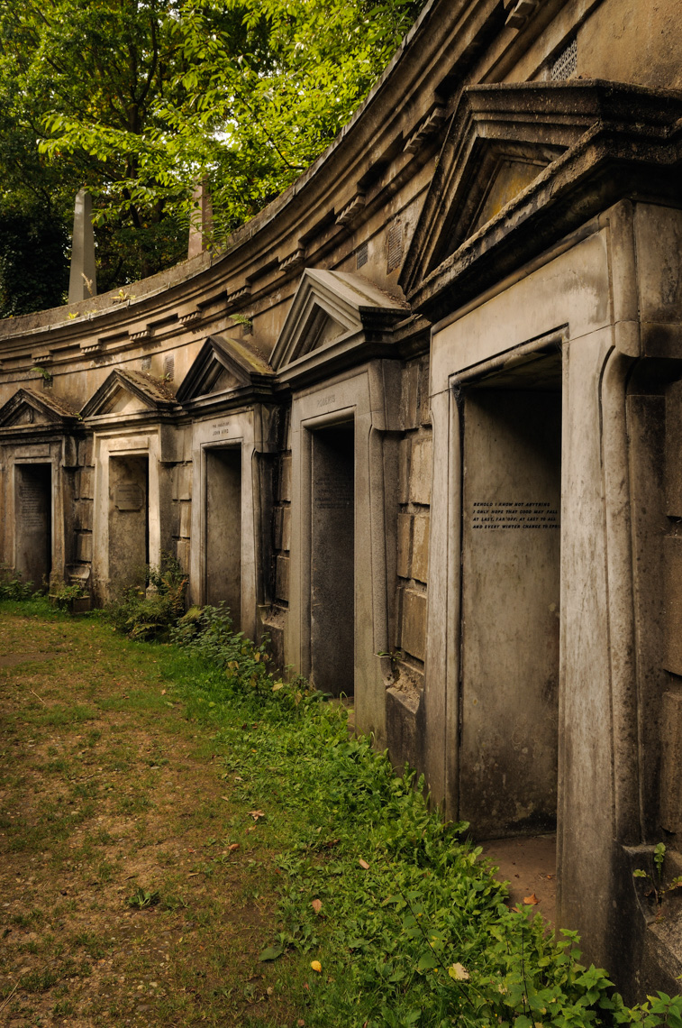 Highgate Cemetery (London, England)